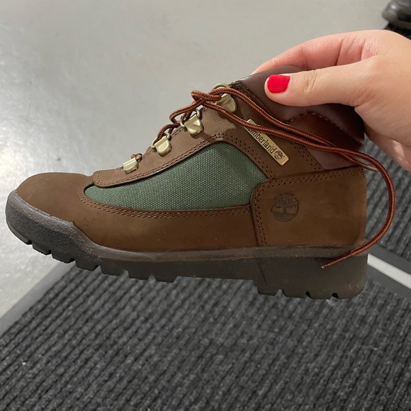 TIMBERLAND BOOTS - Picture 3 of 6